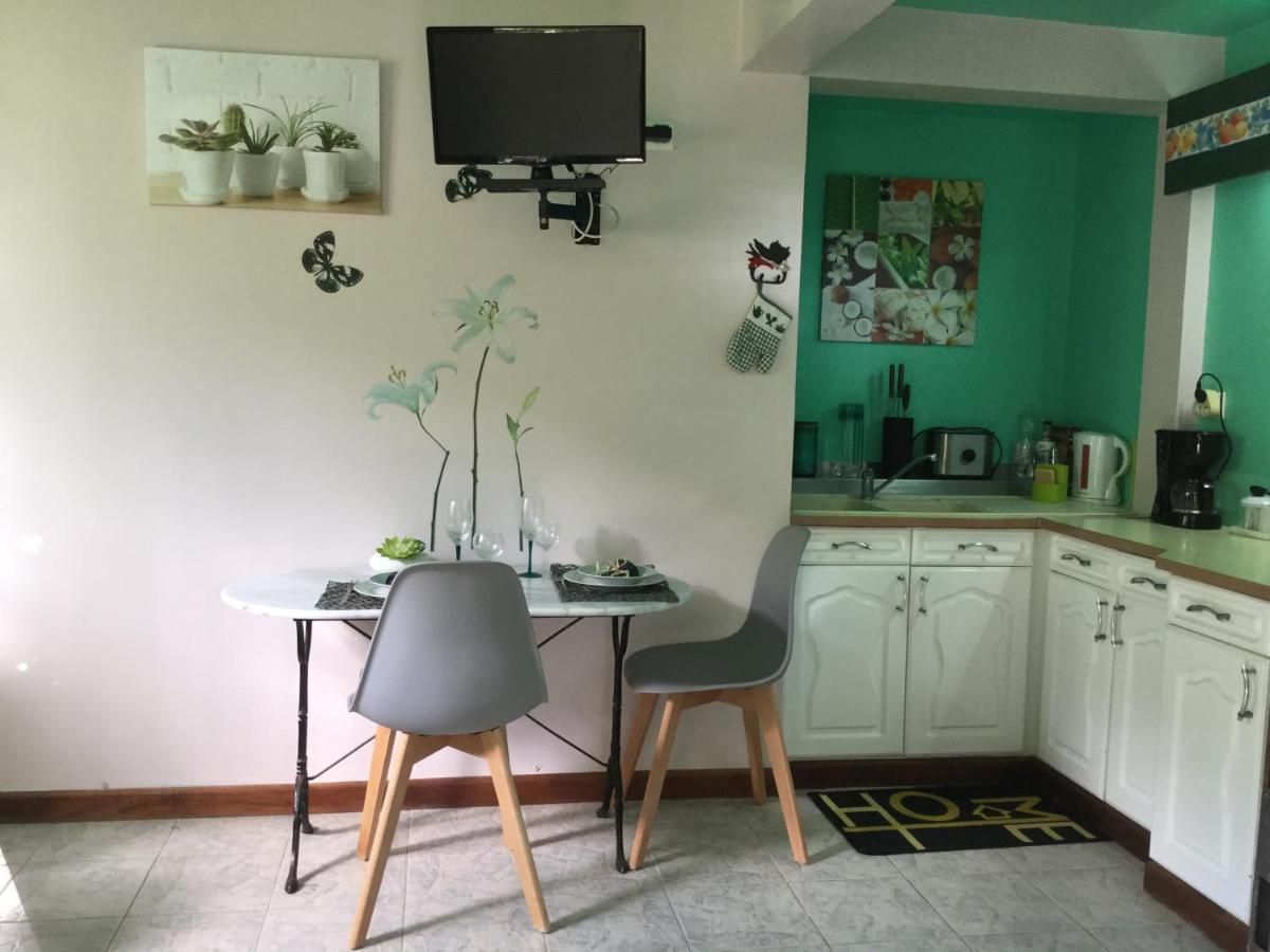 Les Joyaux De Balata Apartment Saint-Joseph Екстериор снимка